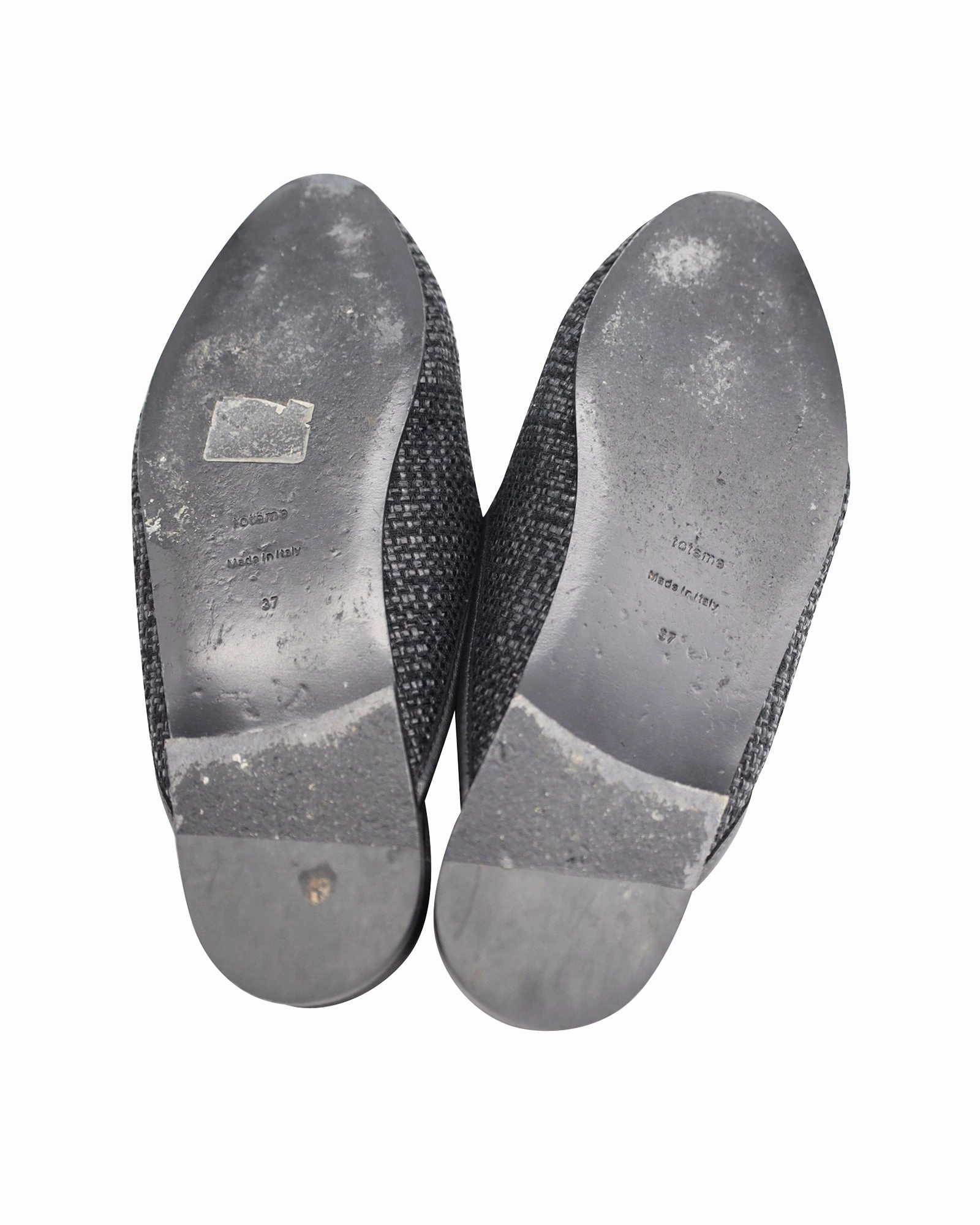 Totme Slip On Mules in Black Raffia