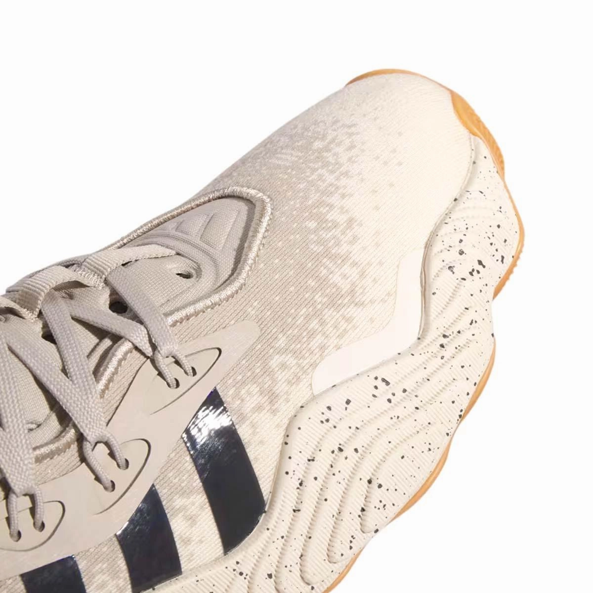 Trae Young 3 'Wonder Beige