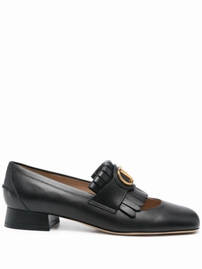 Valentino Garavani Women's Flat Shoes Comfy Women Flats under $50