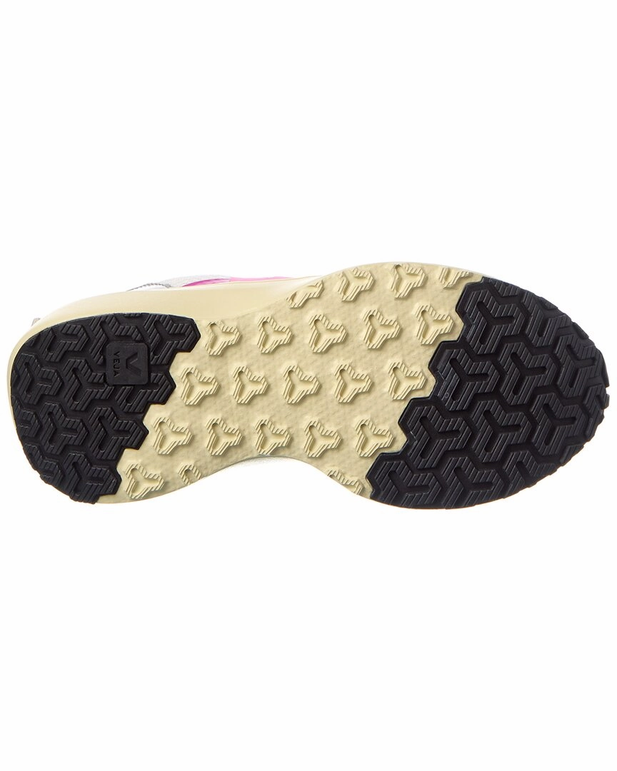 VEJA Small Canary Light Alveomesh Sneaker