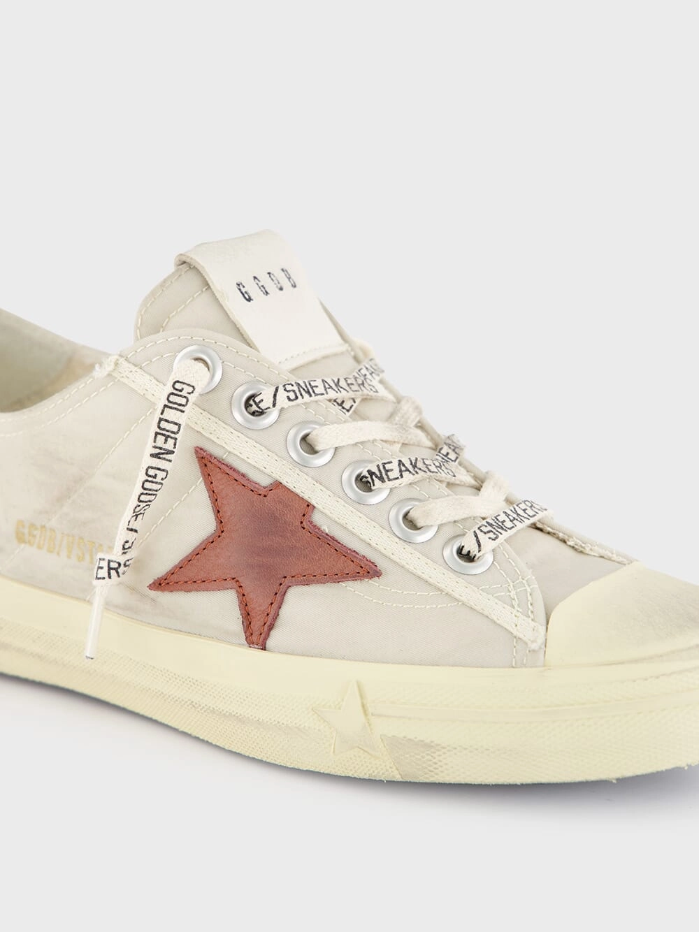 White V-Star 2 Sneakers with Red Star