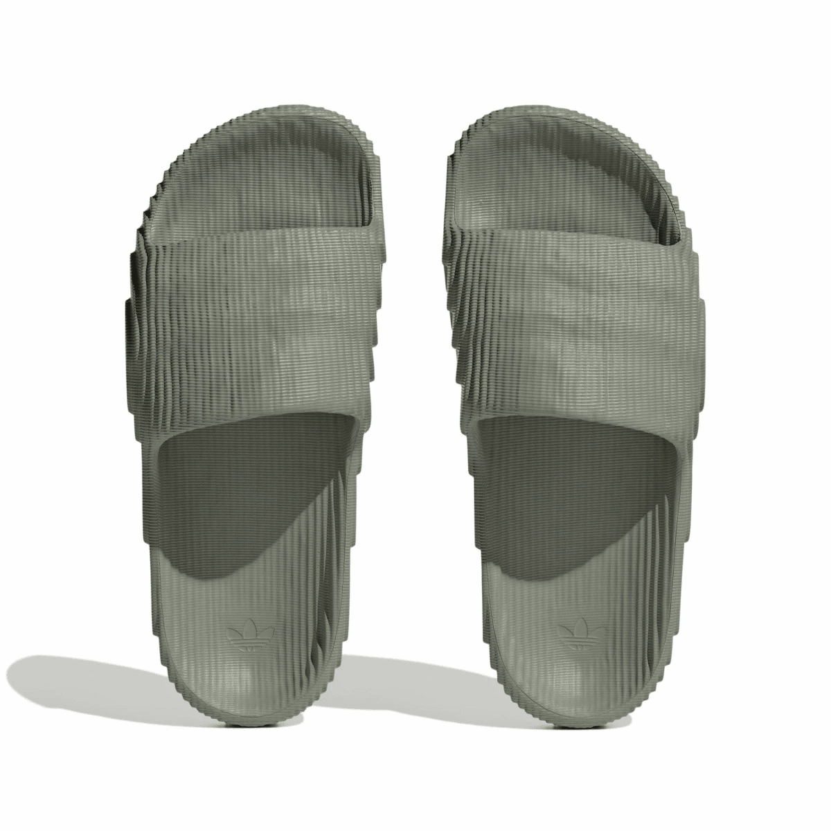 Wmns adilette 22 'Silver Green'
