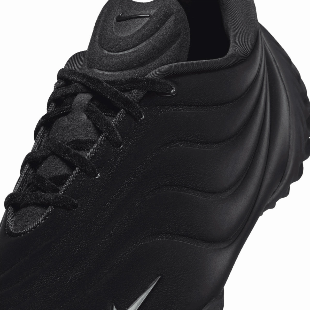 Wmns Astra Ultra 'Triple Black'