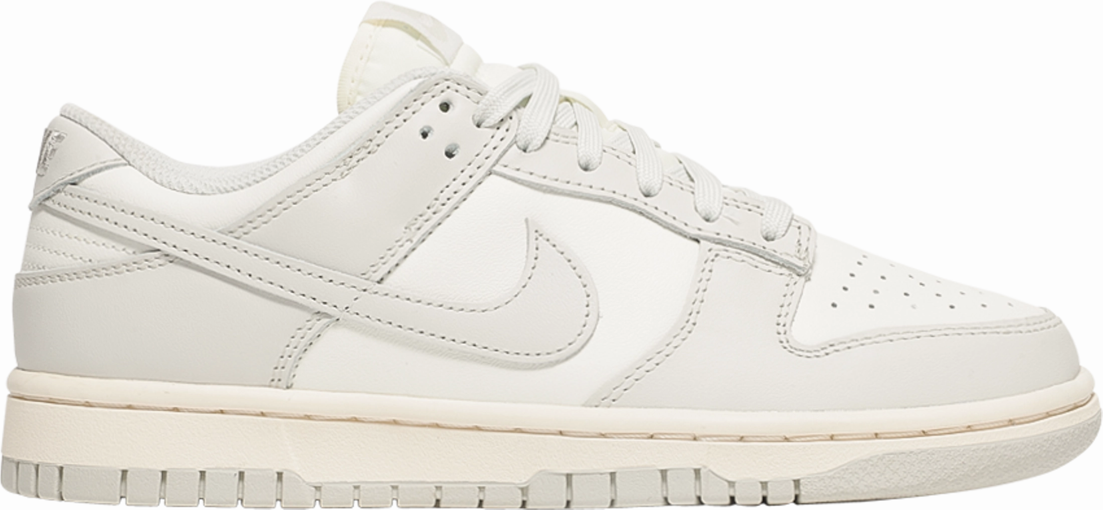 Wmns Dunk Low 'Light Bone' - DD1503 107 Sneakers discount collection