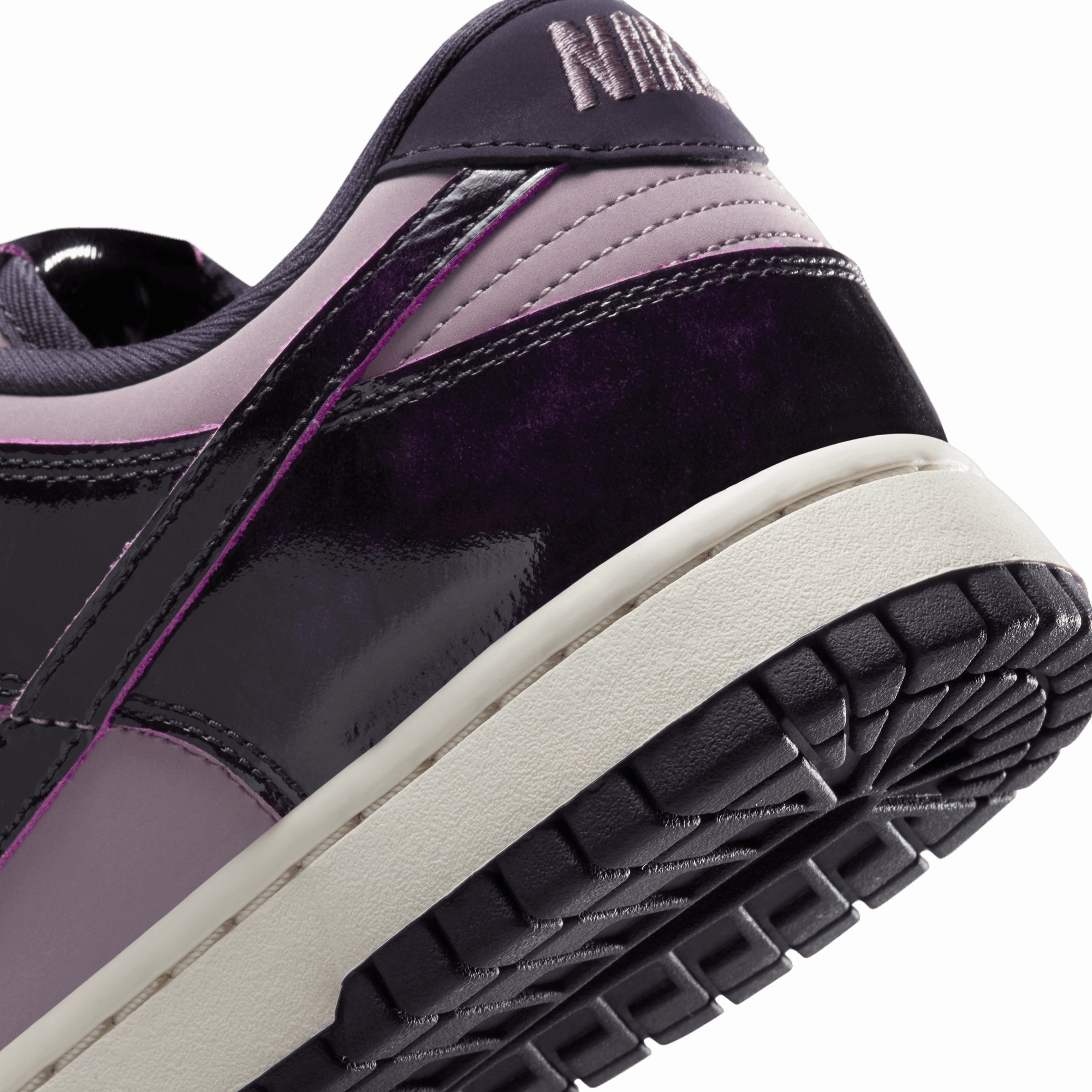 Wmns Dunk Low 'Panda Purple'