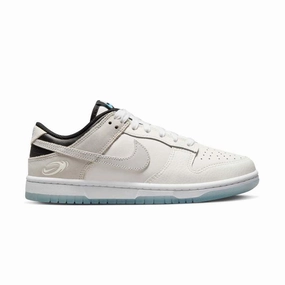 Wmns Dunk Low SE 'Music Stero' Fashion Shoes for Women