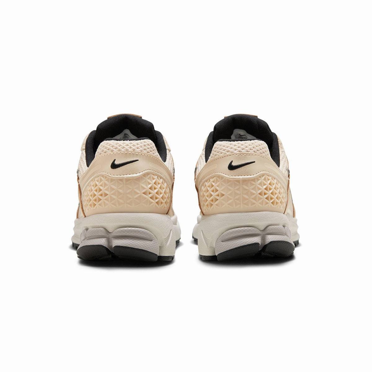 Wmns Zoom Vomero 5 'Pearl White'