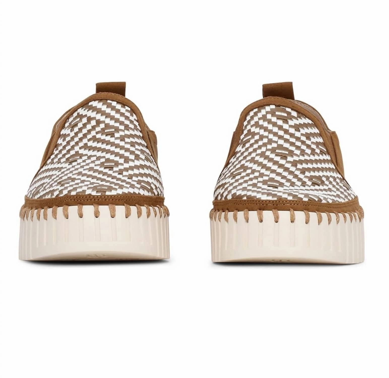 Women's 3876W Slip-On Shoes In Cashew