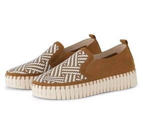 Women's 3876W Slip-On Shoes In Cashew Trendy Flats for Women