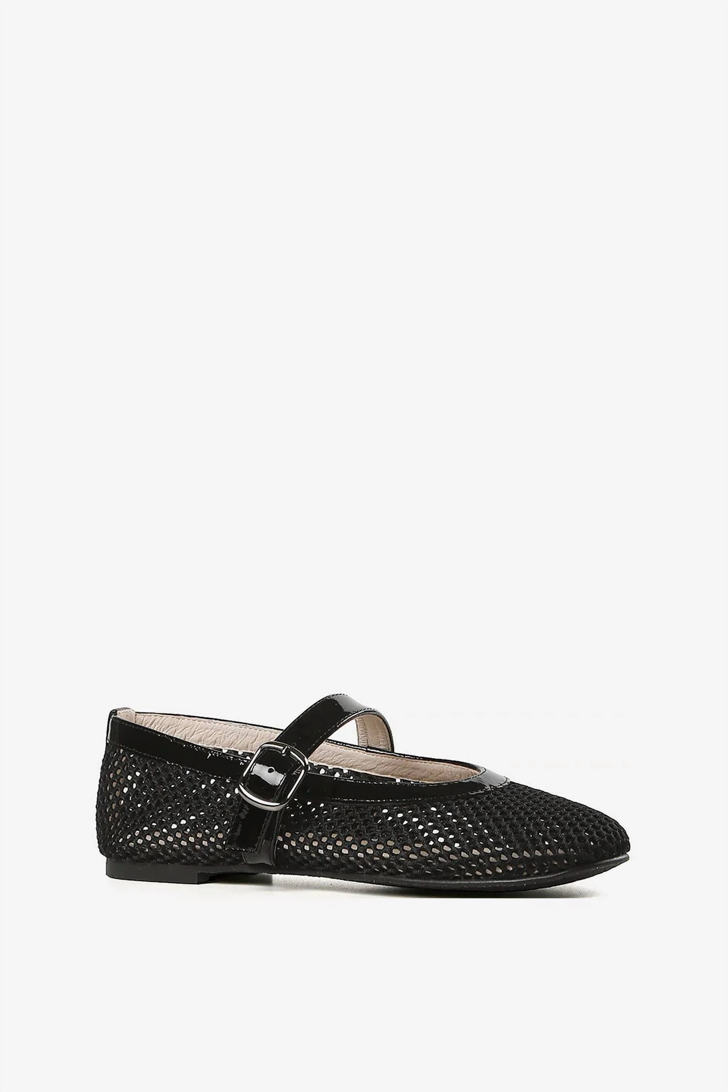 Women's Amazing Jane Flats In Black