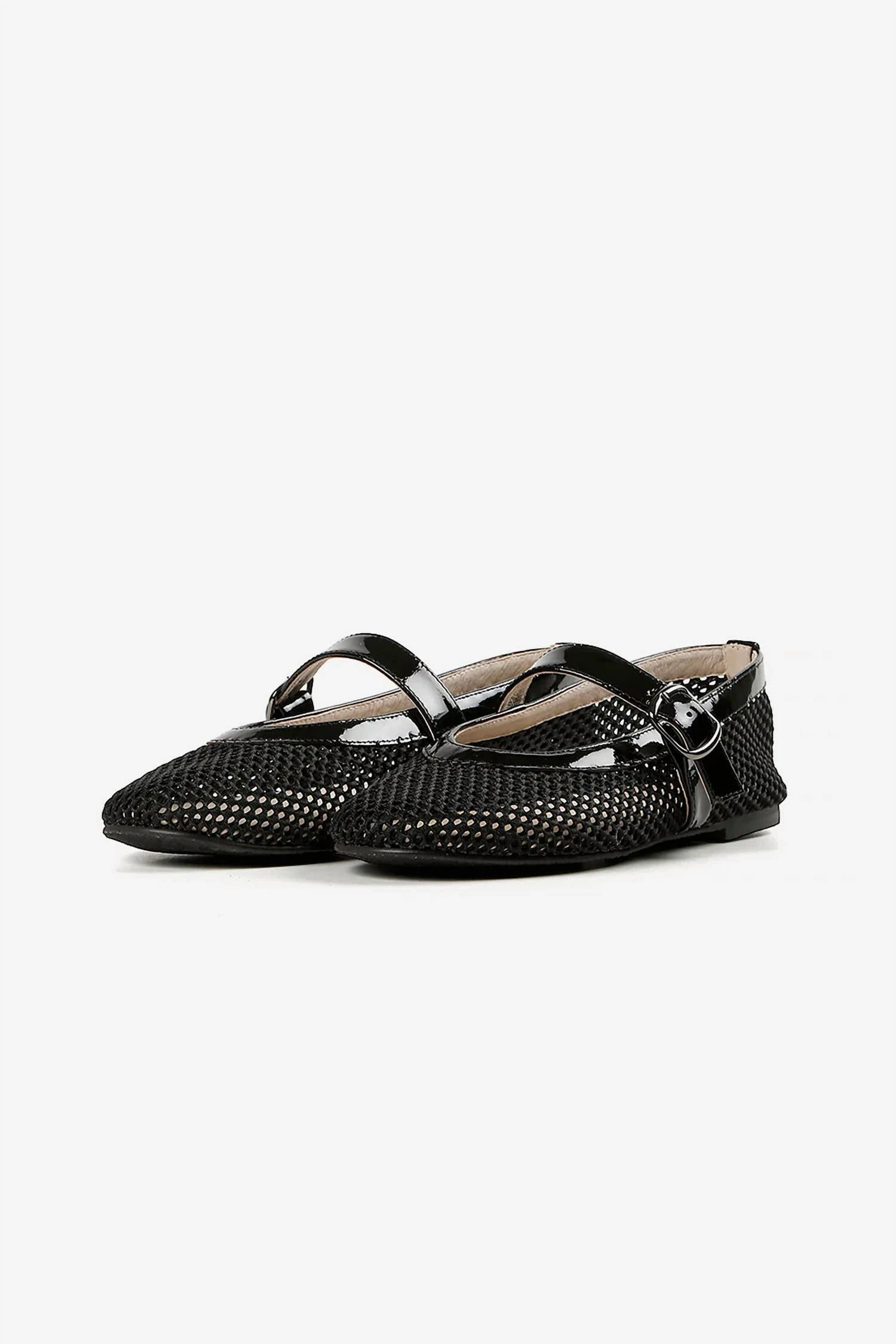 Women's Amazing Jane Flats In Black