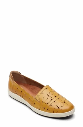 Women's Bailee Slip On Shoes In Sweet Corn Trendy Flats for Women