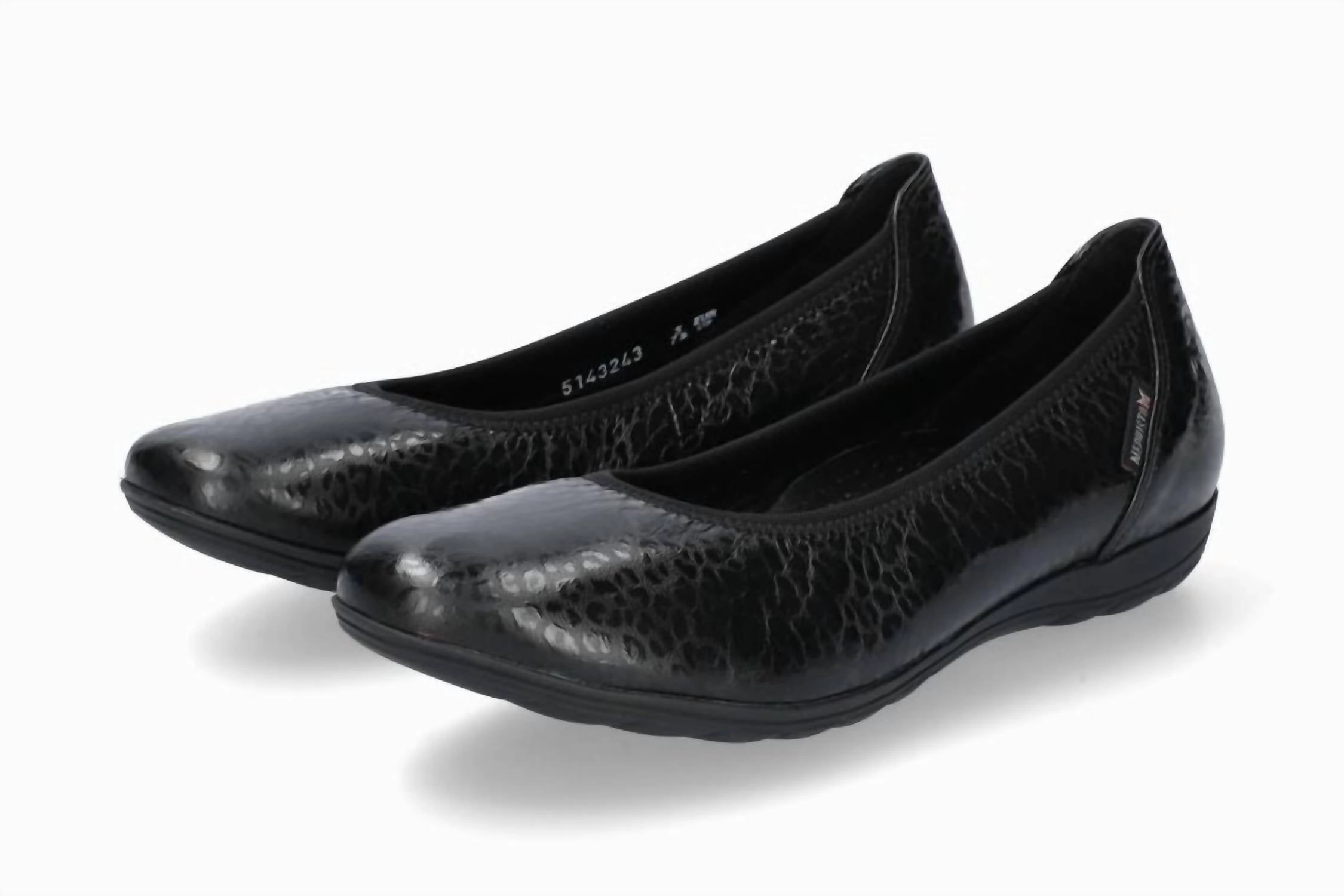 Women's Emilie Flats Shoe In Black Womens Flats special deals