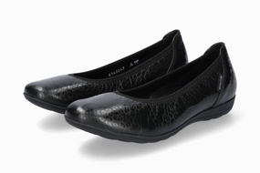 Women's Emilie Flats Shoe In Black Womens Flats special deals