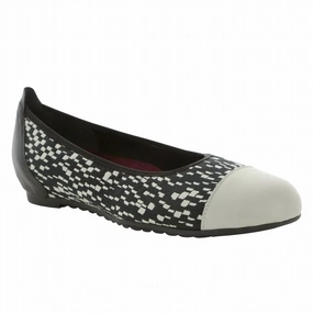 Women's Henlee Flats In Black/white Cheap Ballerina Flats Womens