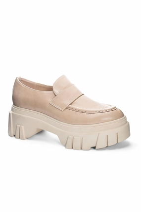 Women's Jensen Lug Loafer In Natural Soft Sole Flats Womens sale
