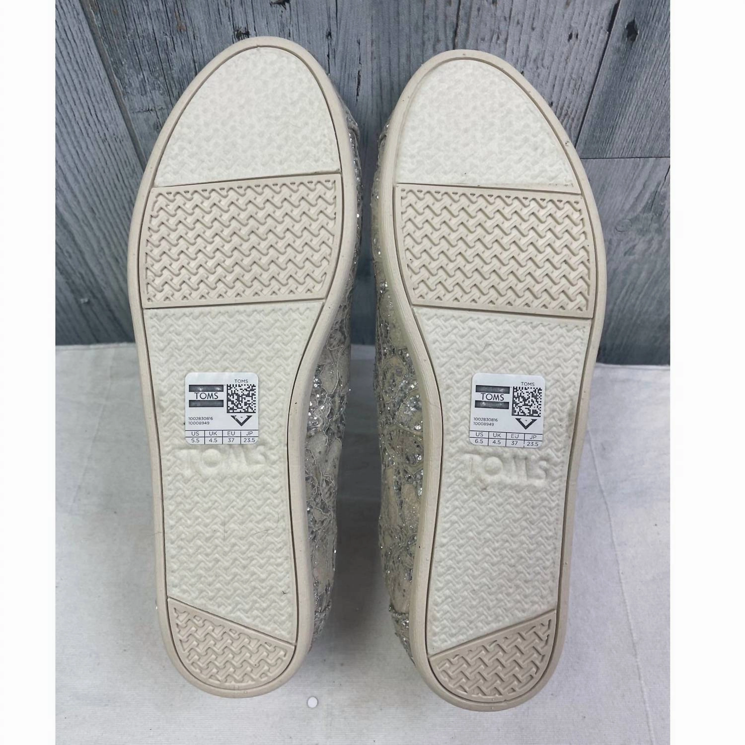 Women's Lace Fabric Loafers In Silver Floral