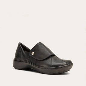Women's Lagoon Velcro Shoes In Soft Black/jet Black Trendy Flats for Women