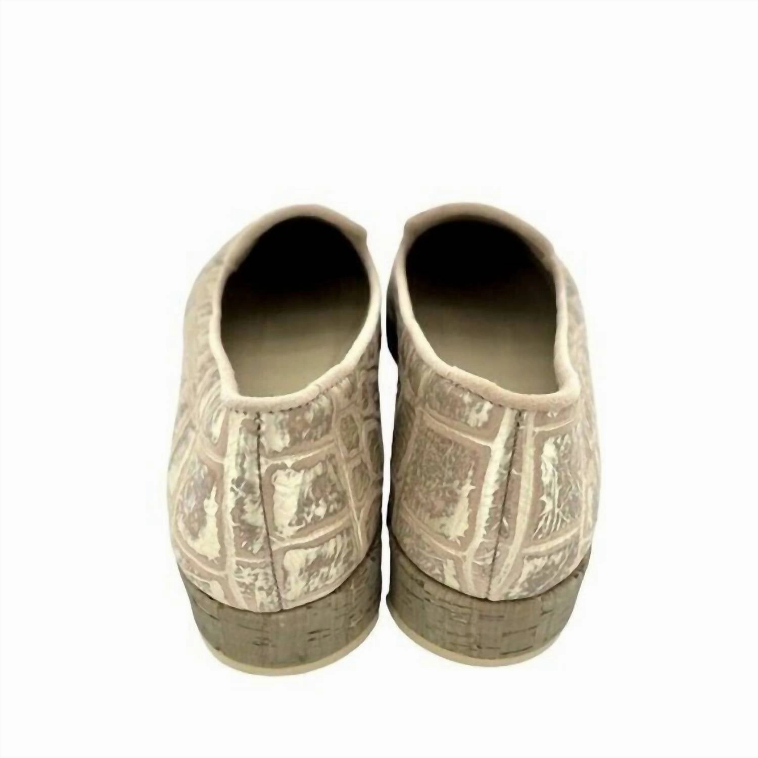 Women's Leather Loafer Flats In Tan
