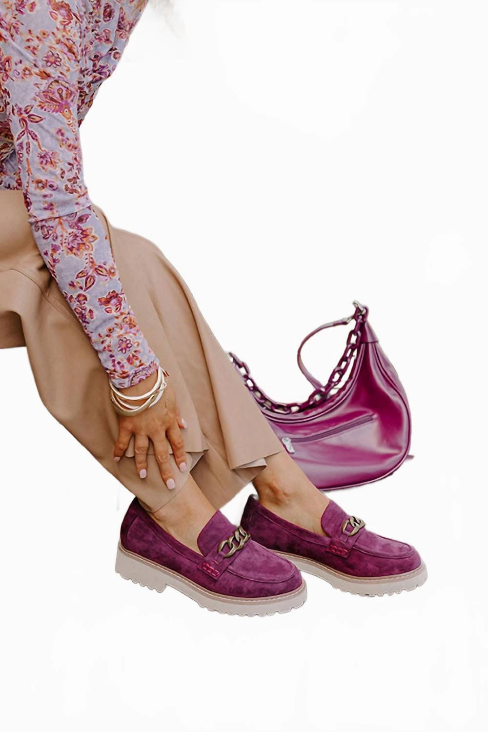 Women's Literally Faux Suede Loafers In Wine
