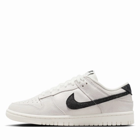 Women's Nike Dunk Low SE - White/Black Womens Shoes outlet price