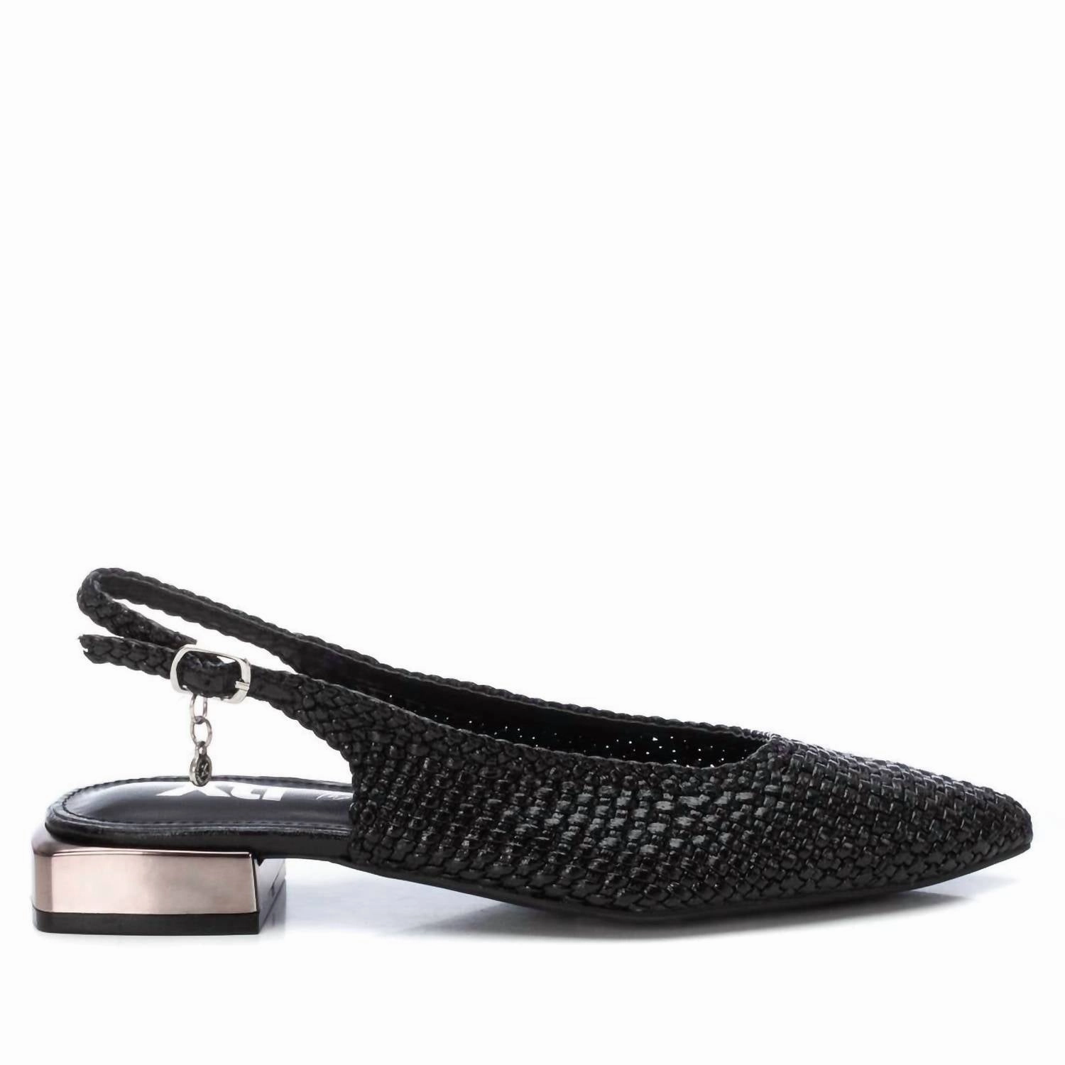 Women's Pointy Toe Flats In Black Trendy Flats for Women