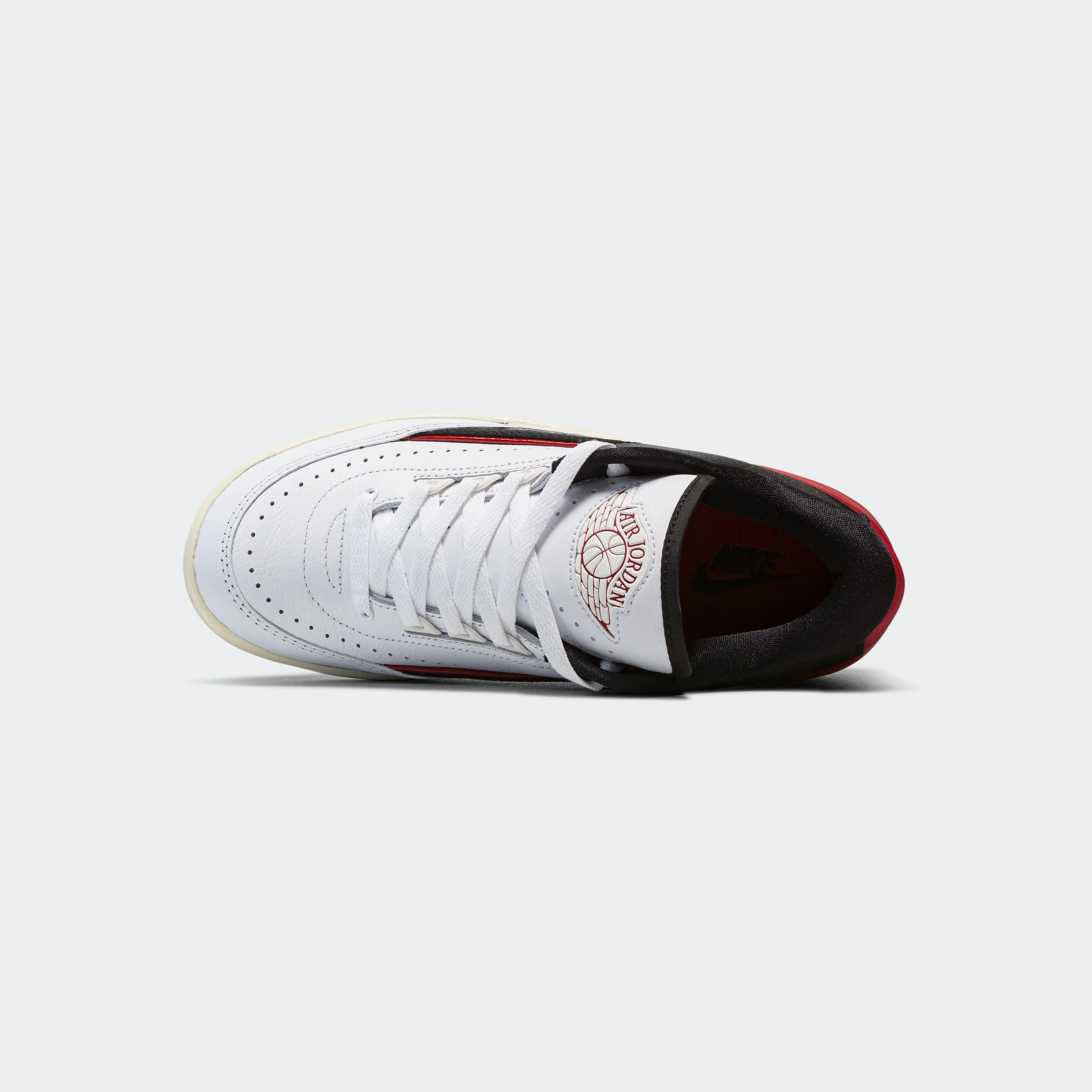 Womens Air Jordan 2 Retro Low - White/University Red-Black-Coconut Milk