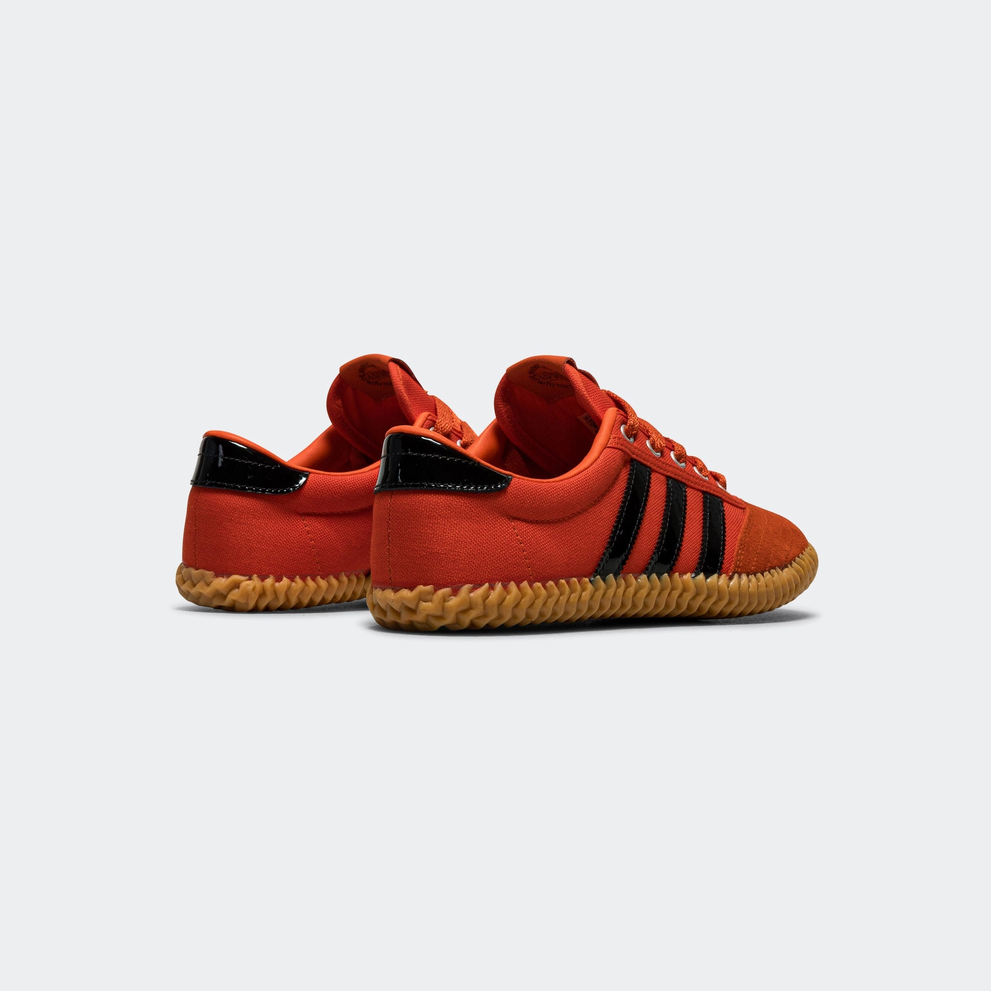 Womens Volley Plimsole - Core Black/Fotwear White-Gum 5