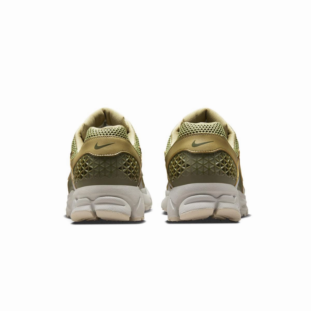 Zoom Vomero 5 Neutral Olive