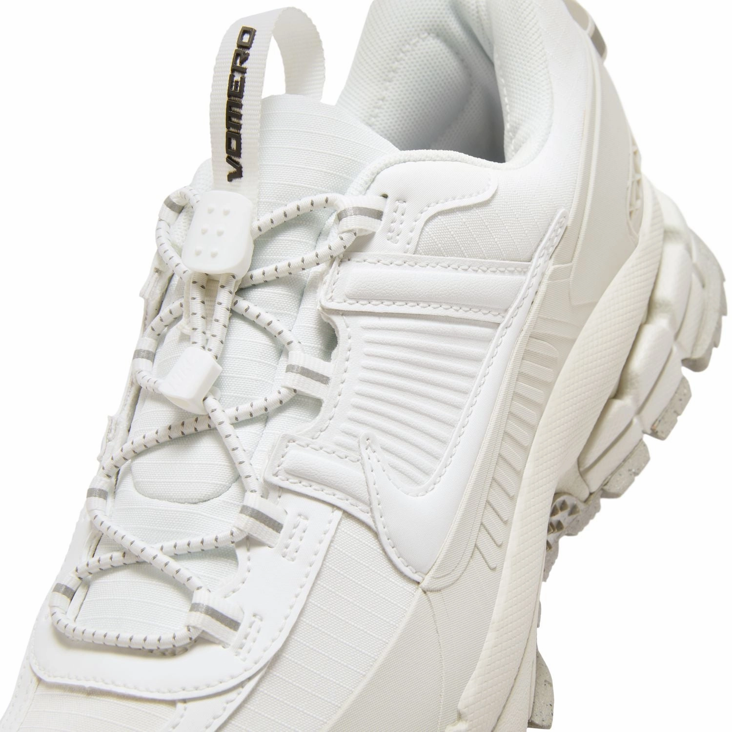 Zoom Vomero Roam 'Summit White'